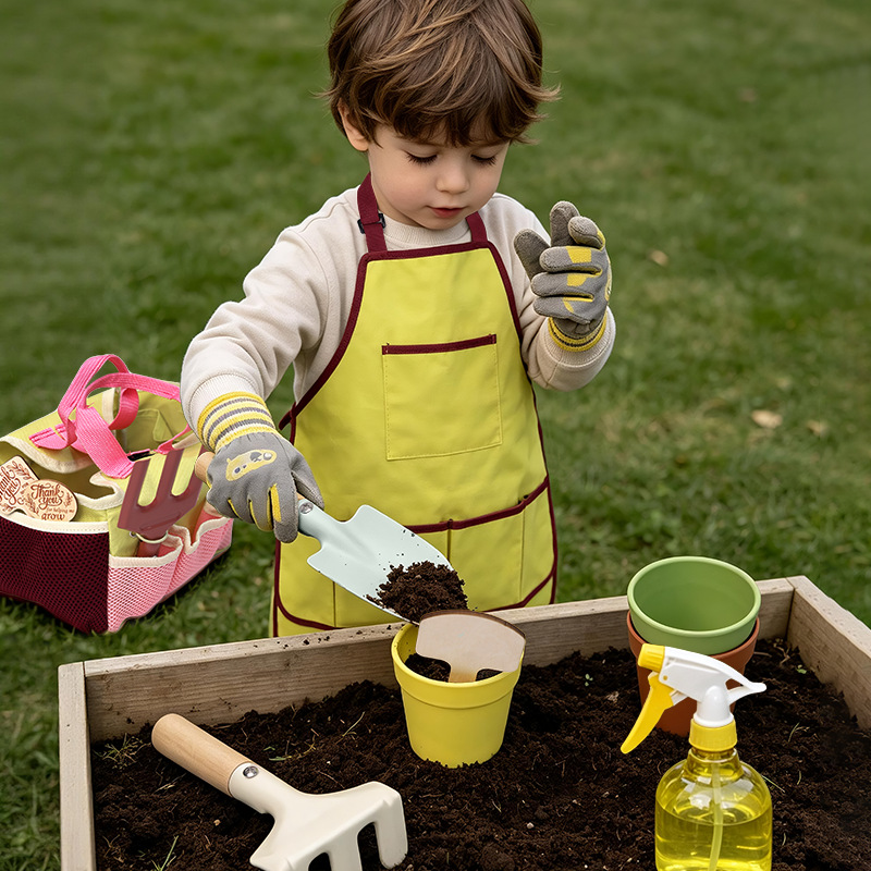 Kids Garden Tool Set Pretend P - огляд і ціна Gardening Tools Gifts
